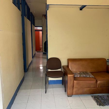 Cempaka Hostel Labuan Bajo Kültér fotó