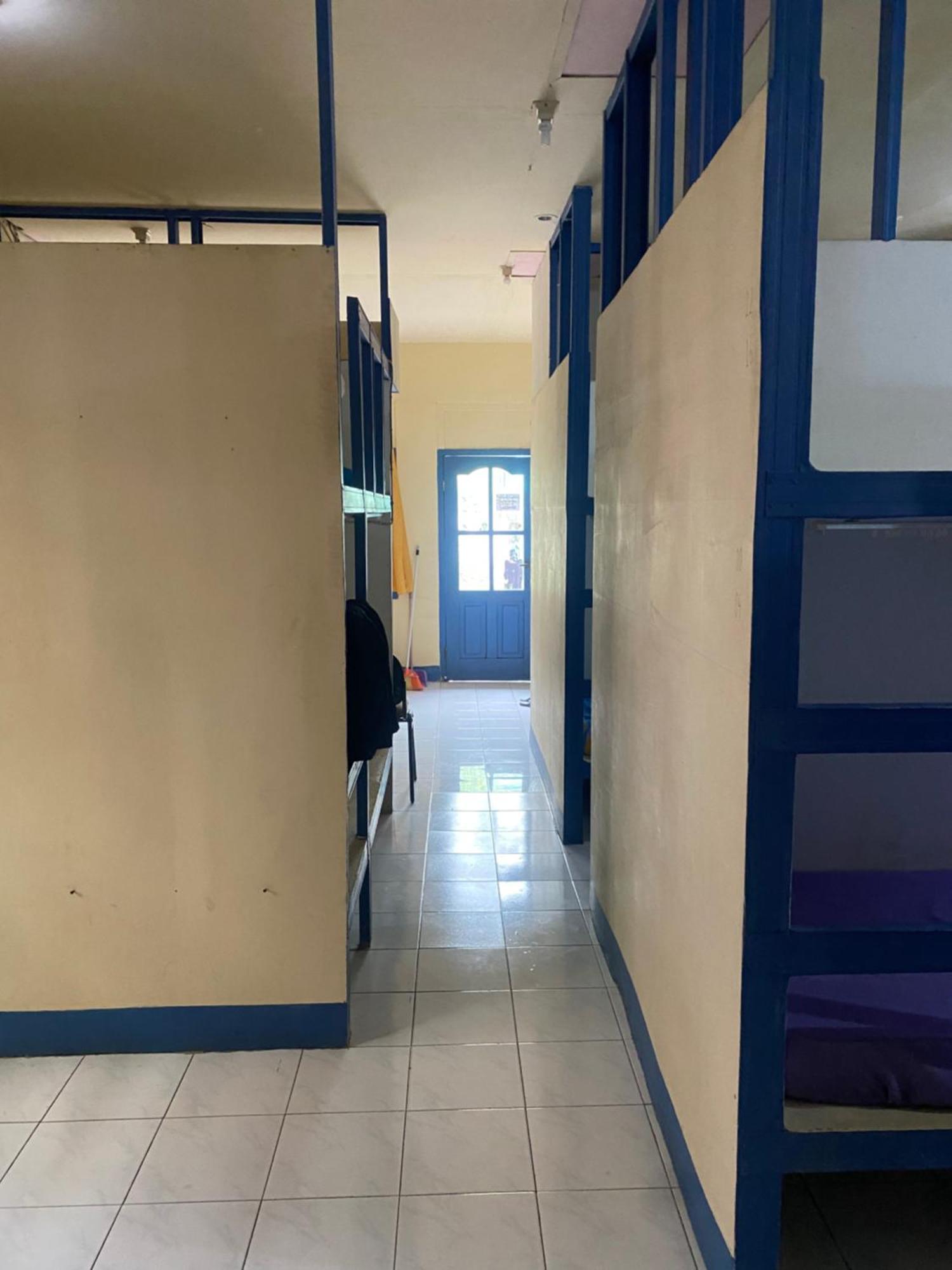Cempaka Hostel Labuan Bajo Kültér fotó