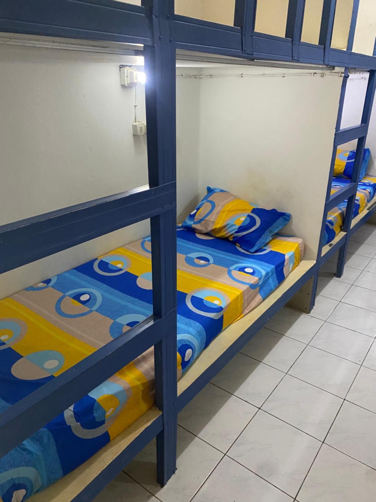 Cempaka Hostel Labuan Bajo Kültér fotó